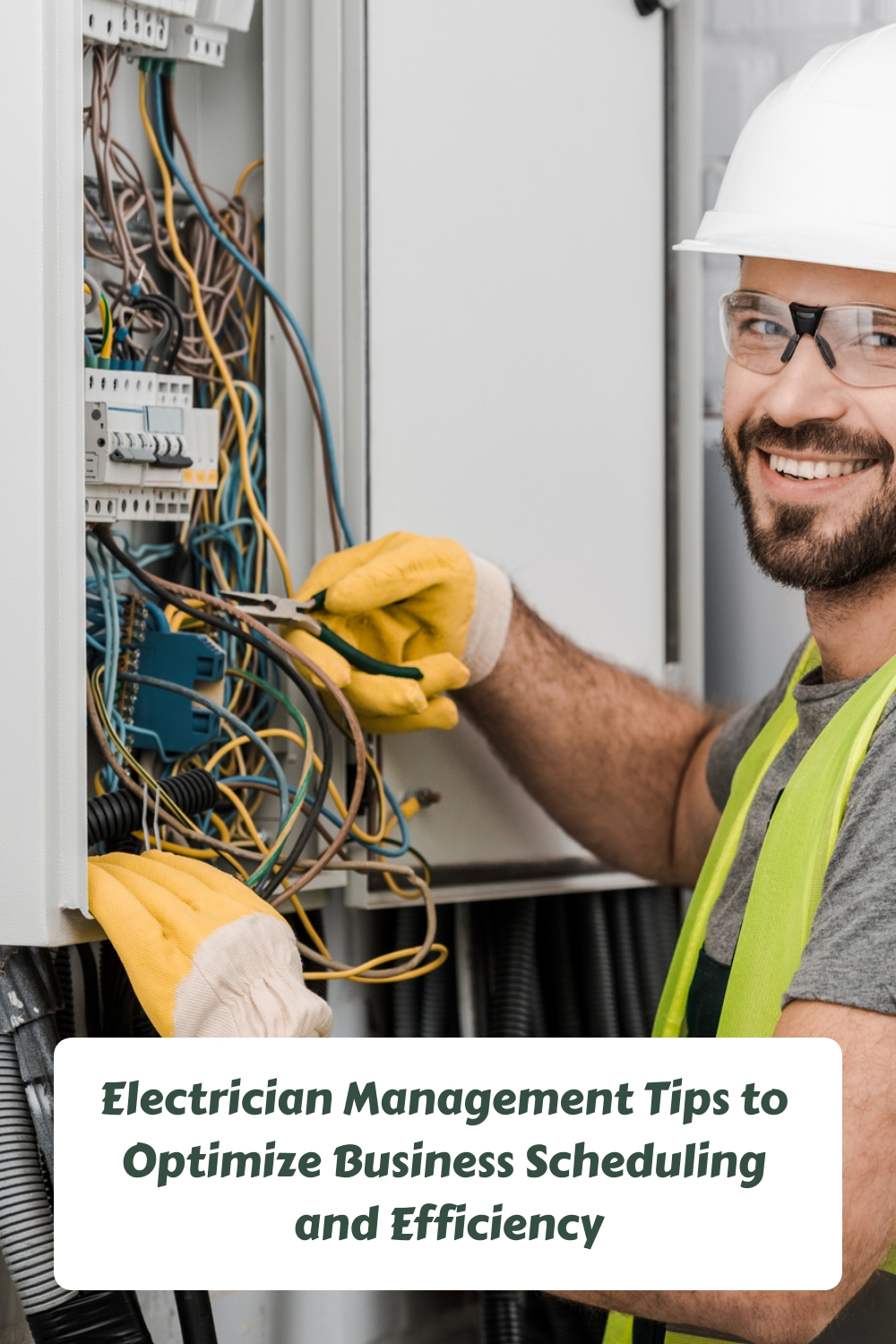 Electrician Management Tips to Optimize Business Scheduling and Efficiency