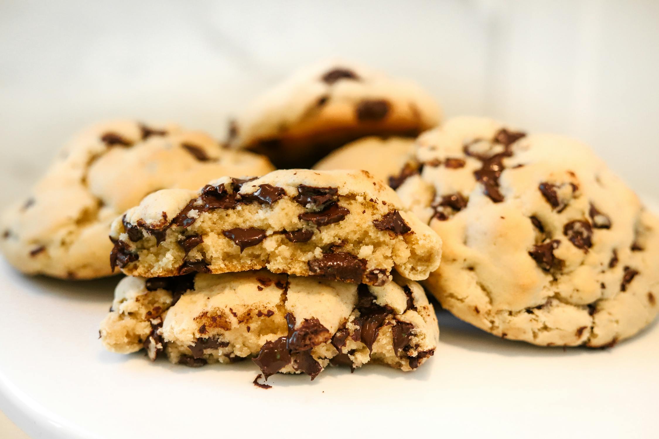 chocolate chip cookies