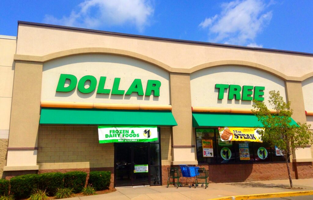 Dollar tree storefront