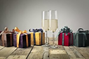 Ultimate Guide to Best Gifts for Every Anniversary Year